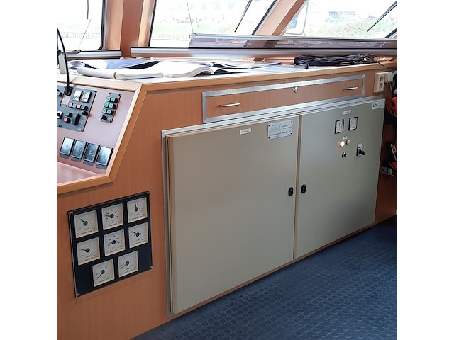 Meetvaartuig / catamaran 'scheurrak', damen, 2005 - afbeelding 75 van  137