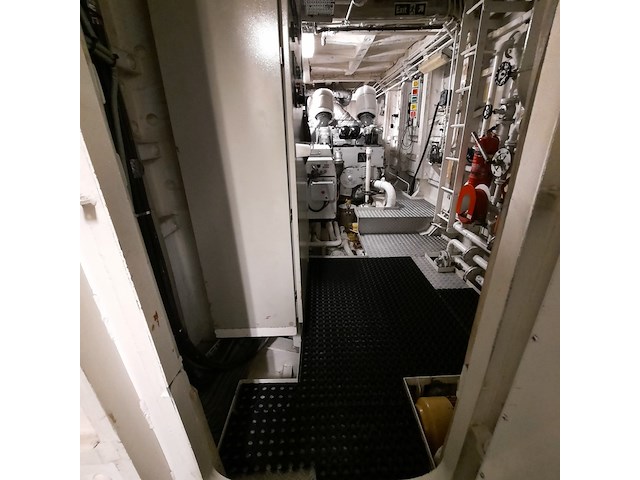 Meetvaartuig / catamaran 'scheurrak', damen, 2005 - afbeelding 84 van  137