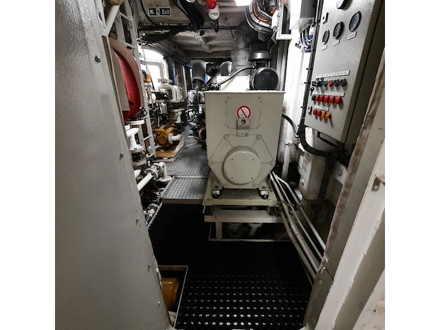 Meetvaartuig / catamaran 'scheurrak', damen, 2005 - afbeelding 100 van  137