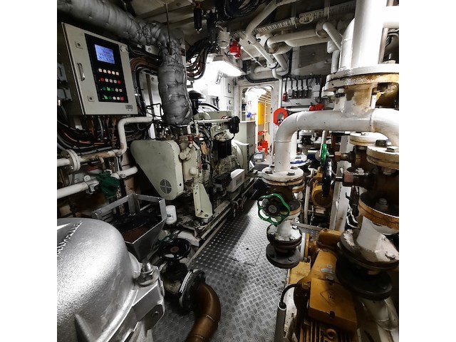 Meetvaartuig / catamaran 'scheurrak', damen, 2005 - afbeelding 115 van  137