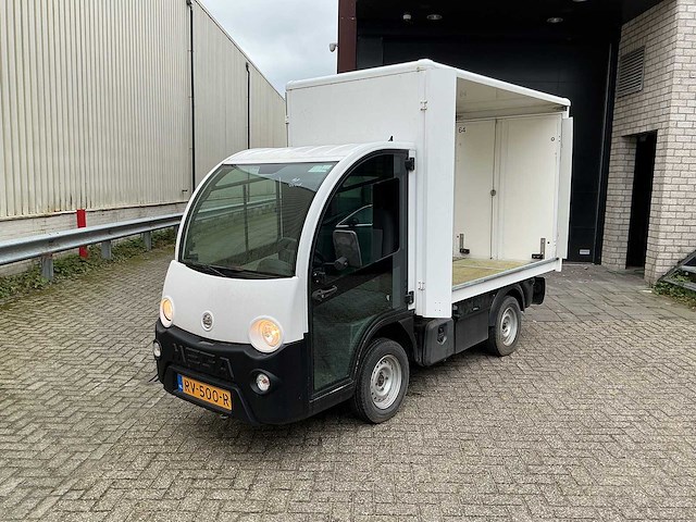 Mega - m10 - diverse interne transportmiddelen - 2016 - afbeelding 1 van  10