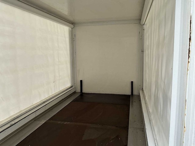 Mega - m10 - various internal transport - 2015 - afbeelding 4 van  12