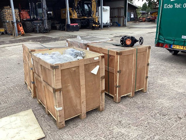 Mega gietijzeren schuifafsluiter dn80 pn10 (8x) - afbeelding 1 van  4
