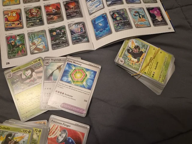 Mega pokémon kaarten tcg-verzameling – veel kaarten en accessoires - afbeelding 8 van  23