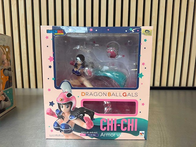 Megahouse - dragon ball gals android 18 & chi-chi collectiefiguren (3x) - afbeelding 7 van  11