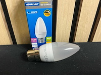 Megaman lc405dv2-b22-4000k led candle (240x) - afbeelding 1 van  1