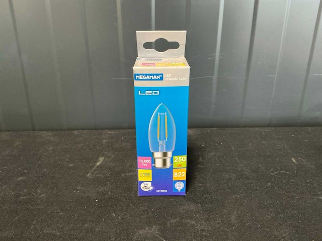 Megaman mm05765 led candle (240x) - afbeelding 1 van  3