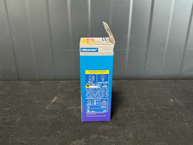 Megaman mm05765 led candle (240x) - afbeelding 1 van  3