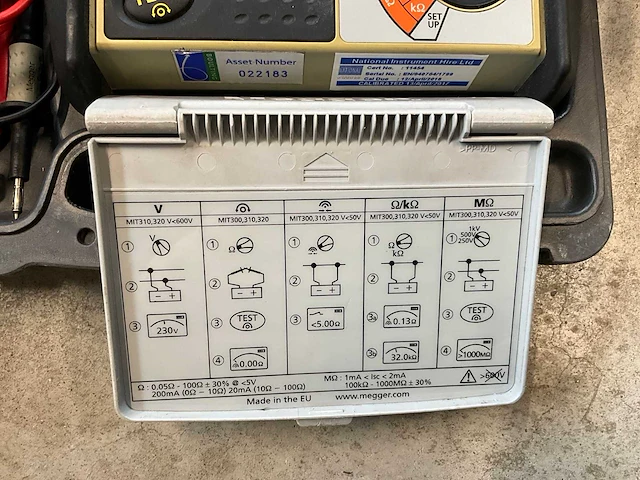 Megger mit320 insulation tester - afbeelding 3 van  7