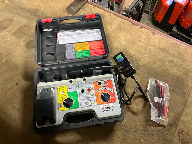 Megger mtb7671/2 installatietester - afbeelding 1 van  6