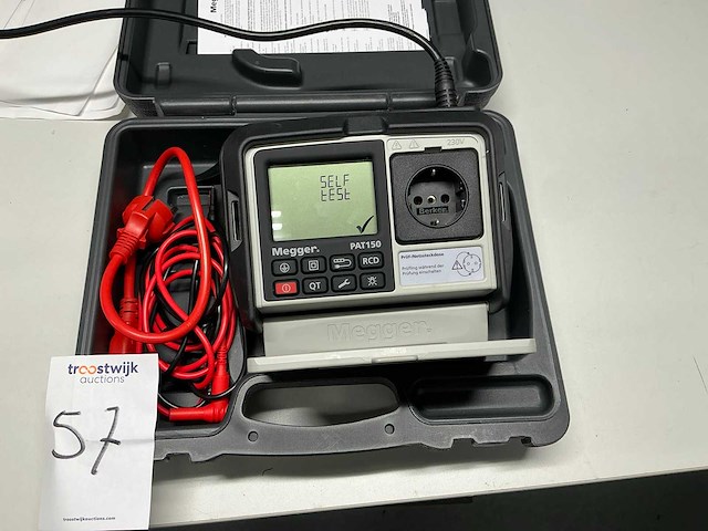 Megger pat150 apparaat tester - afbeelding 1 van  3