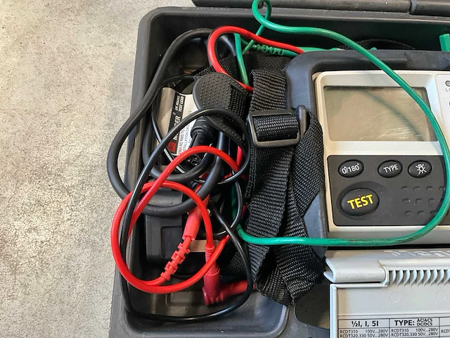 Megger rcdt320 rcd tester - afbeelding 1 van  8