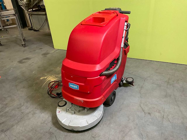 Meijer s520 zelfrijdende schrob- zuigmachine - afbeelding 1 van  12