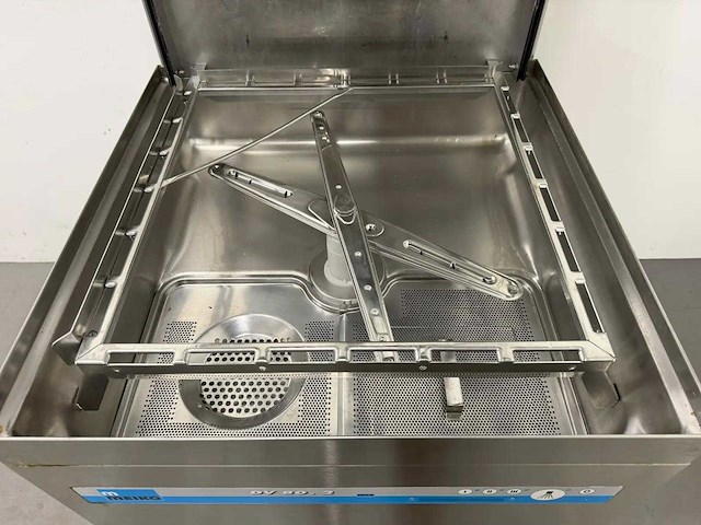 Meiko - dv 80.2 - korvenvaatwasmachine - afbeelding 1 van  2
