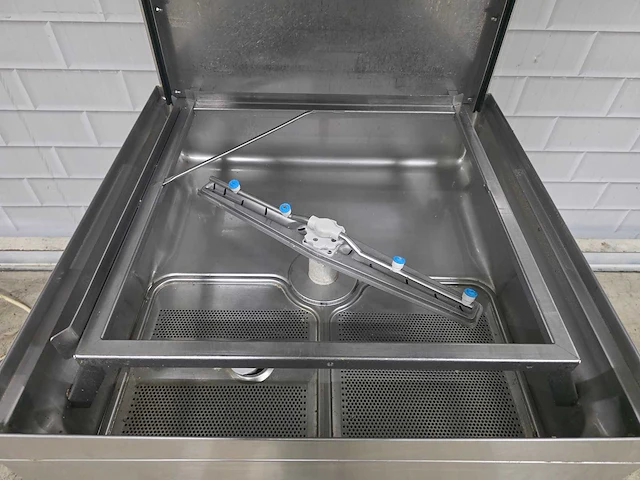 Meiko - ecostar 545d - rvs korvenvaatwasmachine met zeepdoseersysteem - afbeelding 7 van  10