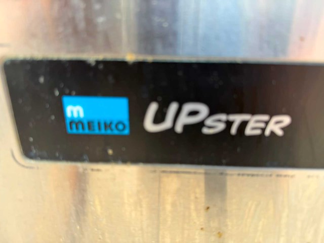 Meiko - upster - korvenvaatwasmachine - afbeelding 1 van  2