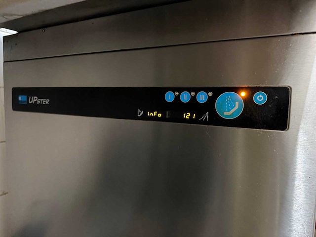 Meiko - upster h500 m2 - korvenvaatwasmachine met waterontharder - afbeelding 3 van  3