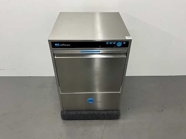 Meiko - upster u 500 m2 - korvenvaatwasmachine - afbeelding 2 van  9