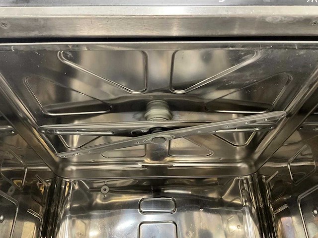 Meiko - upster u 500 m2 - korvenvaatwasmachine - afbeelding 7 van  9