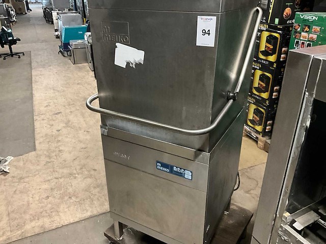 Meiko dv80t & k160 korvenvaatwasmachine - afbeelding 4 van  11