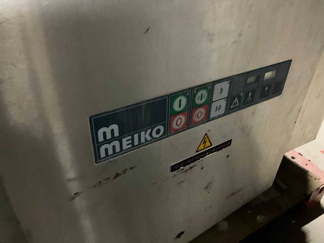 Meiko dv80t & k160 korvenvaatwasmachine - afbeelding 10 van  11