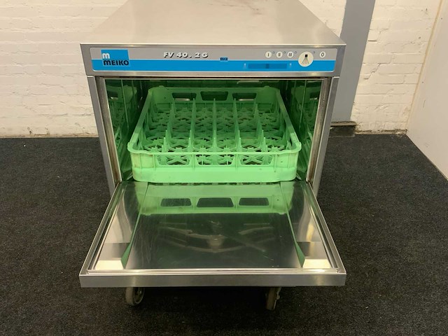 Meiko korvenvaatwasmachine vv osmose - afbeelding 9 van  11