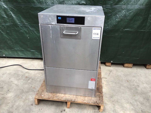 Meiko korvenvaatwasmachine - afbeelding 1 van  9