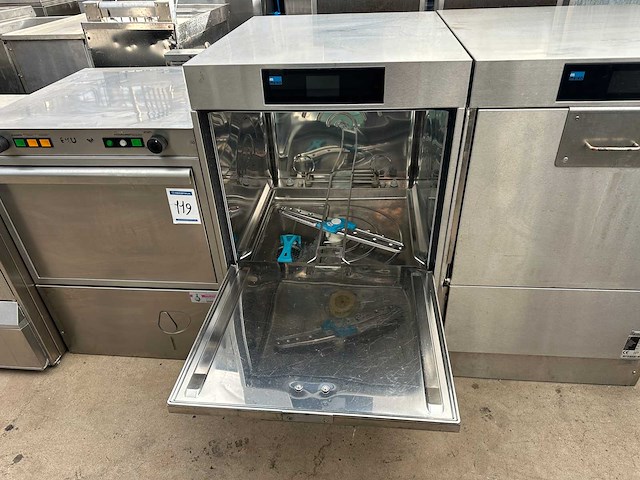 Meiko korvenvaatwasmachine - afbeelding 2 van  6