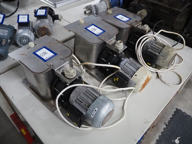 Meiko - afbeelding 1 van  5