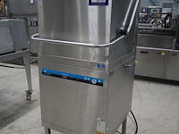 Meiko - afbeelding 1 van  9