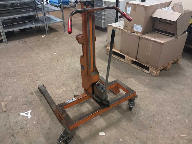 Meiller lb300-pa-e hydraunische vatenkar - afbeelding 4 van  6