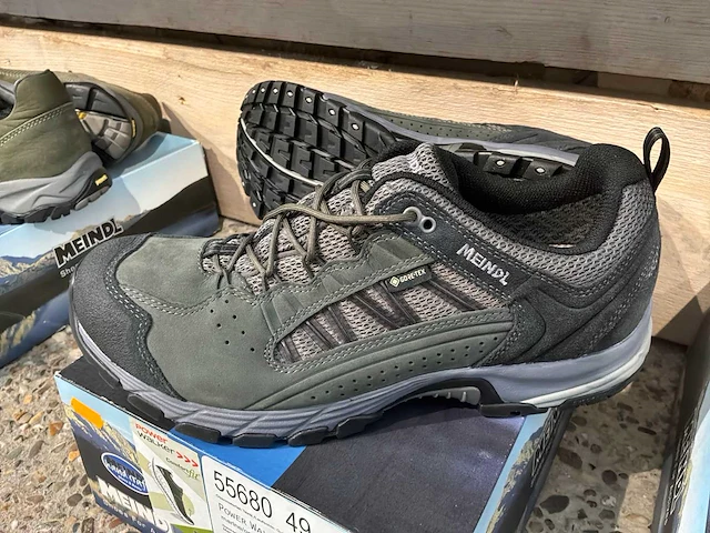Meindl wandelschoen 44.5 (2x) - afbeelding 2 van  5