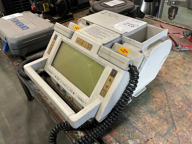 Melacard pulse-back defibrillator - afbeelding 3 van  4