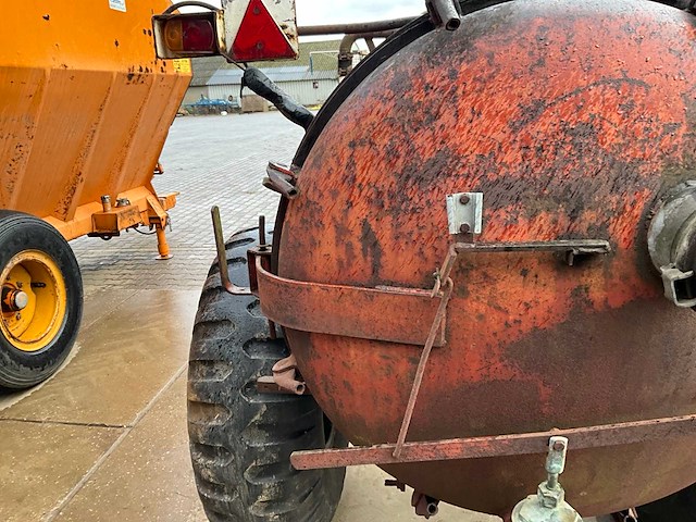 Melassetank - afbeelding 5 van  16