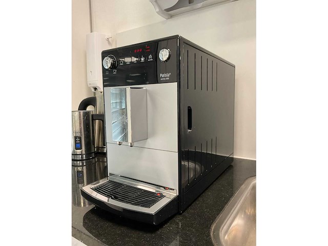 Melitta purista 300 vol automatische espressomachine - afbeelding 4 van  9