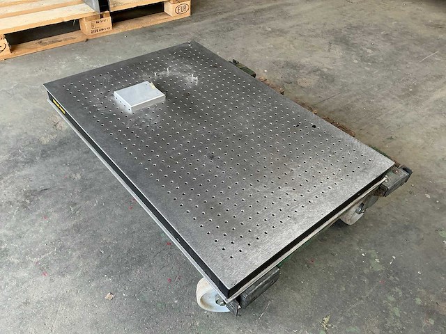 Melles griot optische tafel / microbench - afbeelding 3 van  8