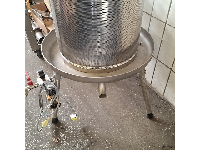 Membraam hydro-pers - afbeelding 5 van  8