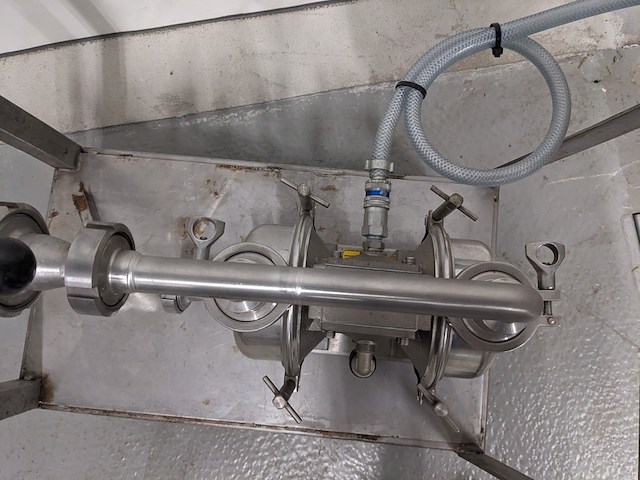 Membraam pomp, dominator , p38 sbt, 2015 - afbeelding 6 van  11