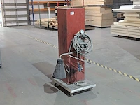 Membraampomp op verrijdbare houten zuil triton, 308