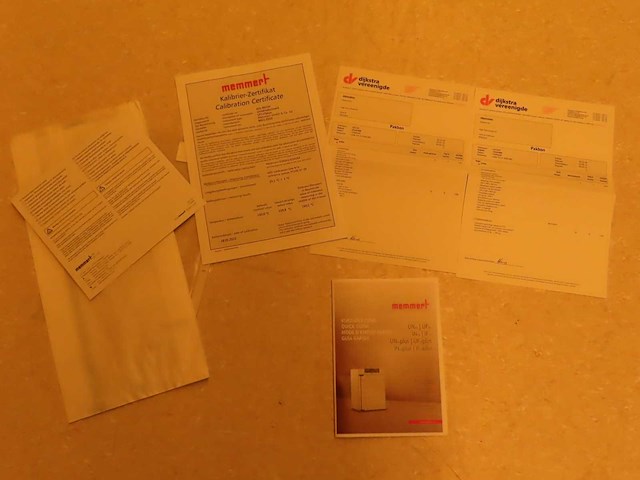 Memmert - uf110 plus - droogstoof - afbeelding 9 van  11