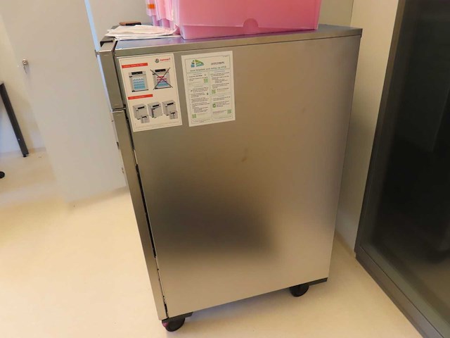 Memmert - uf450plus - droogstoof - afbeelding 2 van  11