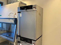 Memmert ic0150med co2-incubator - afbeelding 1 van  8