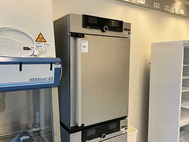 Memmert ic0150med co2-incubator - afbeelding 2 van  8