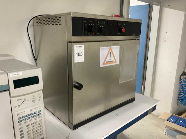 Memmert laboratoriumoven - afbeelding 2 van  7