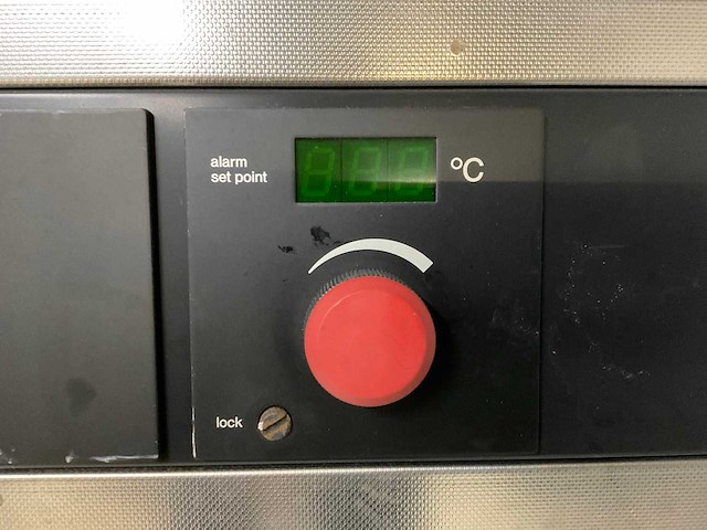 Memmert laboratoriumoven - afbeelding 5 van  7
