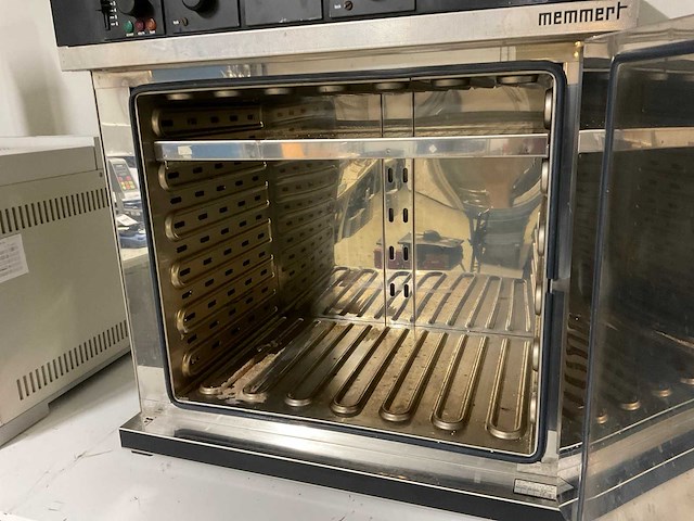 Memmert laboratoriumoven - afbeelding 6 van  7