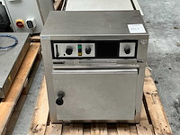 Memmert u10 laboratoriumoven - afbeelding 1 van  7