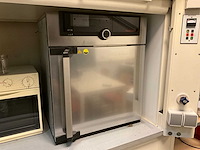 Memmert uf30 laboratoriumoven - afbeelding 1 van  4