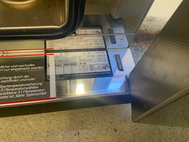 Memmert um 100 laboratoriumoven - afbeelding 3 van  3