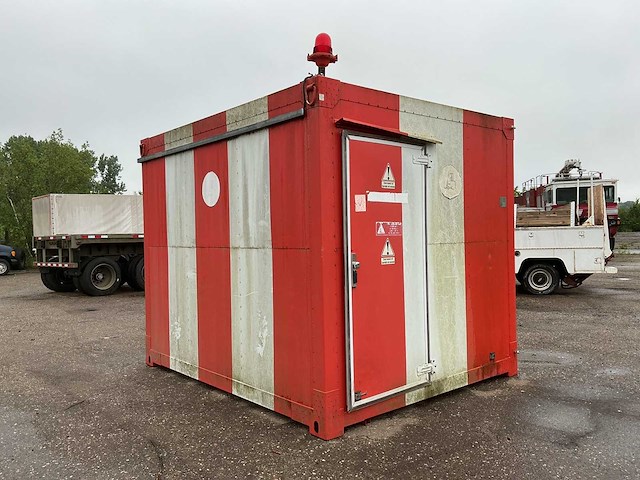Menert container - afbeelding 1 van  1